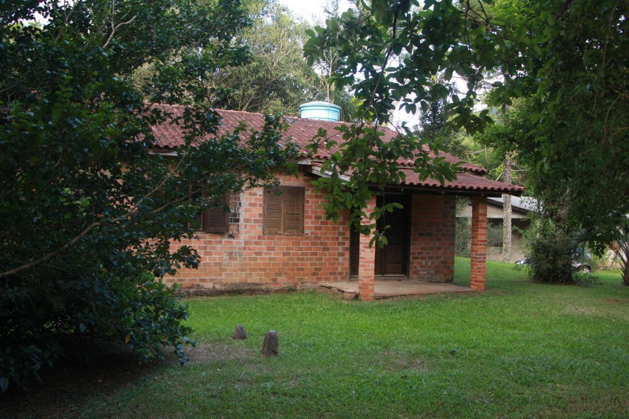 Vila Casa De Campo - Sitio Da Tia Vera Maquiné Exteriér fotografie