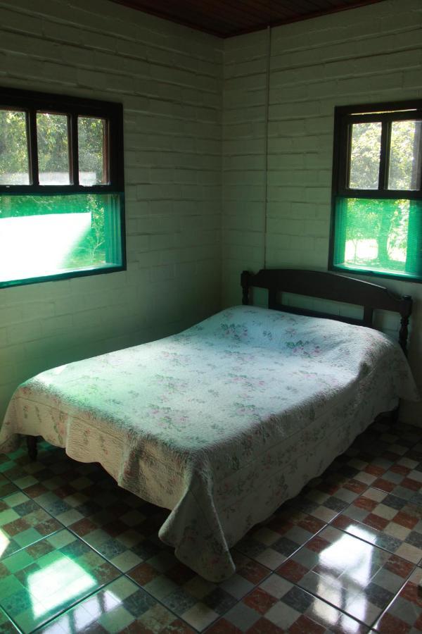 Vila Casa De Campo - Sitio Da Tia Vera Maquiné Exteriér fotografie
